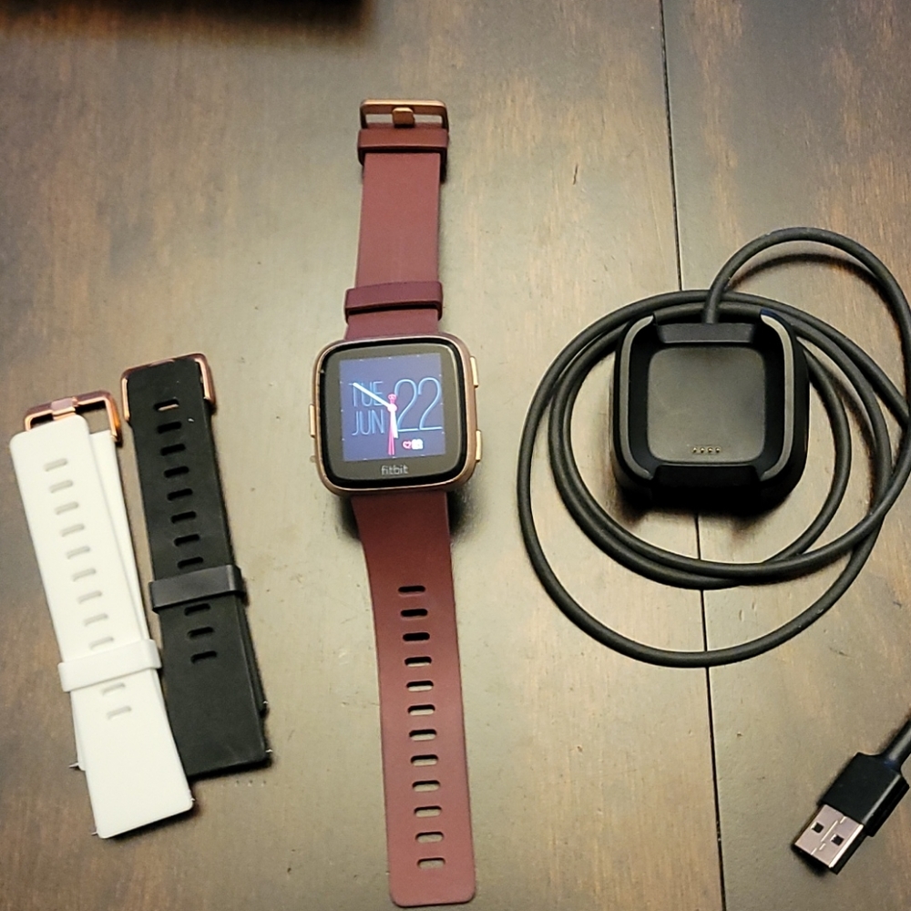 EUC Rose Gold Fitbit Versa 2 Special Edition
